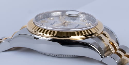 9' Side Shot of Ladies Datejust