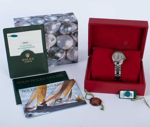 Box / Paper shot of Ladies Yacht-Master