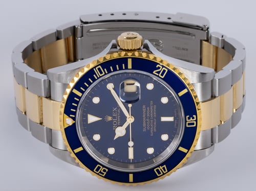 Front View of Submariner Date