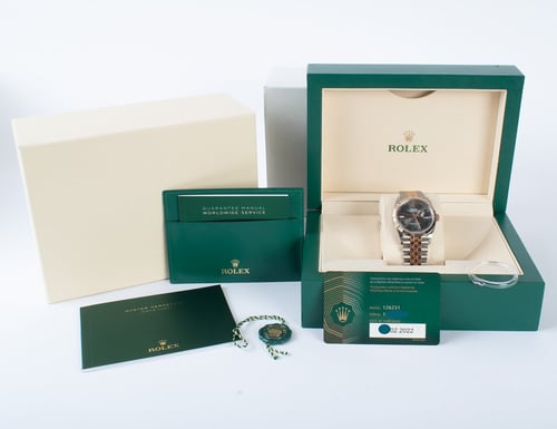 Box / Paper shot of Datejust 36 'Wimbledon'