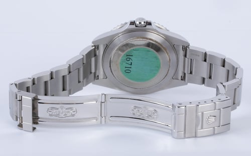 Open Clasp Shot of GMT-Master II 'Pepsi'