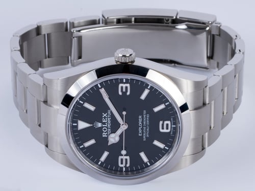 Front View of Explorer 39MM 'Full Lume'
