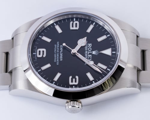 Crown Side Shot of Explorer 39MM 'Full Lume'