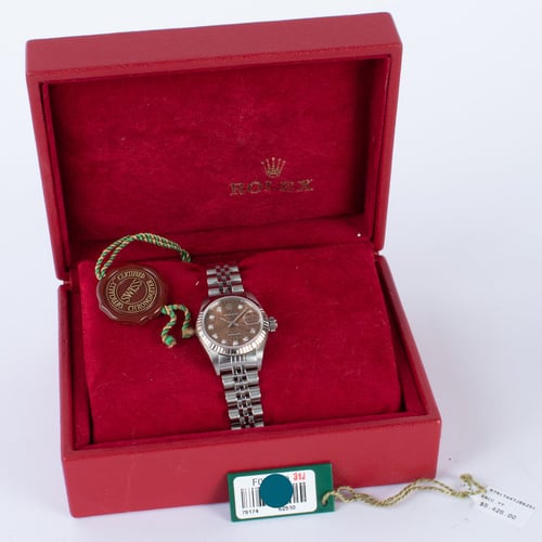 Box / Paper shot of Ladies Datejust