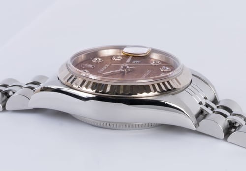 9' Side Shot of Ladies Datejust
