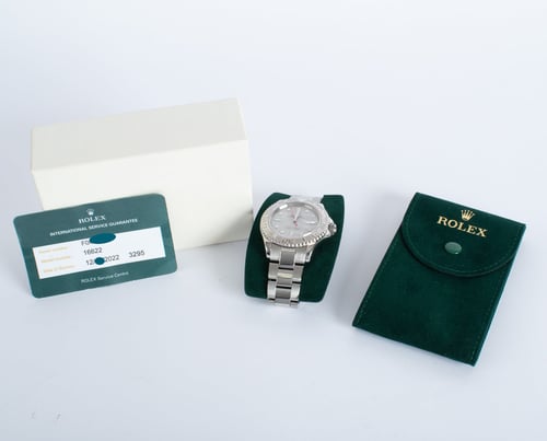 Box / Paper shot of Yacht-Master