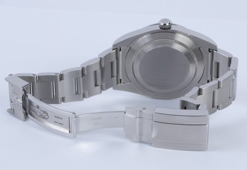 Open Clasp Shot of Explorer 39MM Mk1