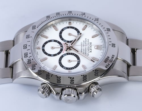 Crown Side Shot of Daytona Cosmograph