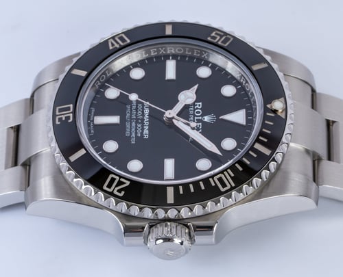 Crown Side Shot of Submariner