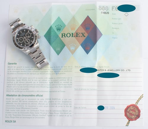 Paper shot of Daytona Cosmograph