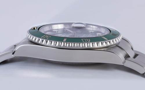 9' Side Shot of Submariner Date 'Hulk'