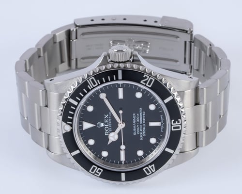 Front View of Submariner '4 Liner'