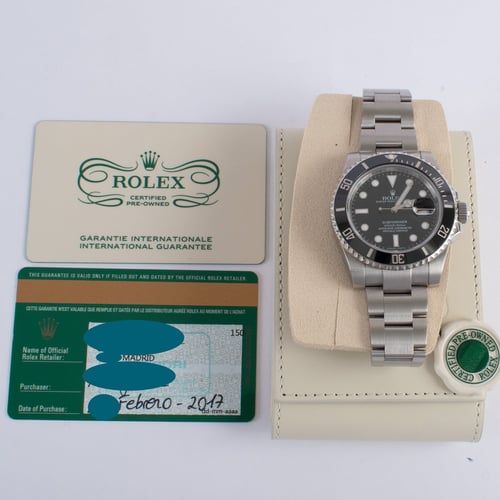 Paper shot of Submariner Date