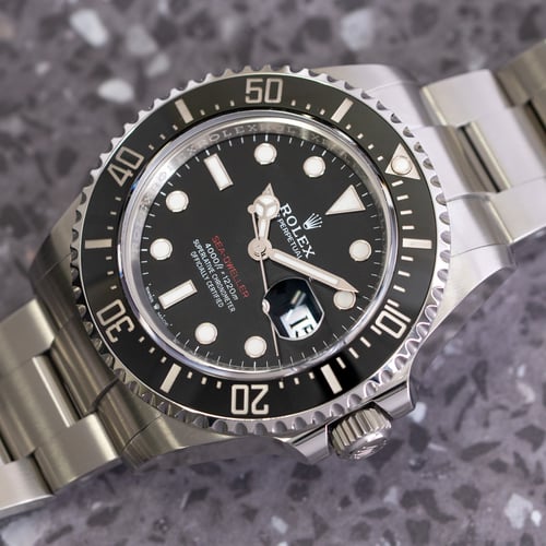 Stylied photo of  of Sea-Dweller 43mm