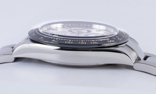 9' Side Shot of Daytona Cosmograph