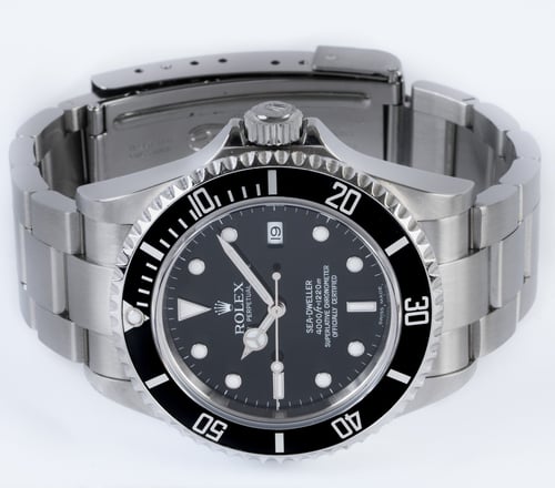 Front View of Sea-Dweller 4000