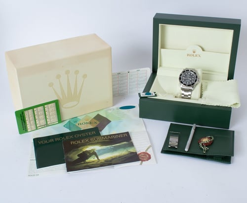 Box / Paper shot of Sea-Dweller 4000