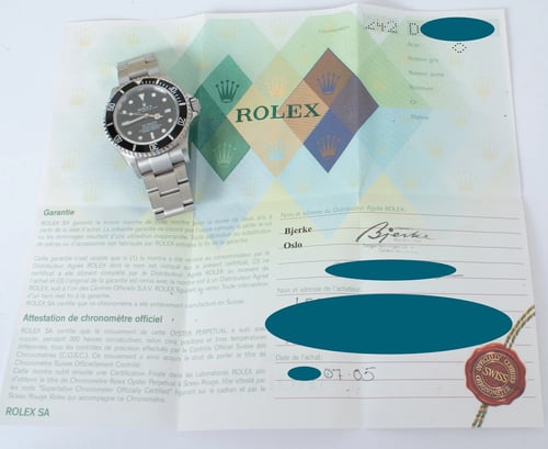 Paper shot of Sea-Dweller 4000