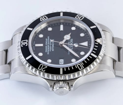 Open Clasp Shot of Sea-Dweller 4000