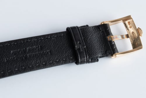 Open Clasp Shot of Cellini Danaos 33mm