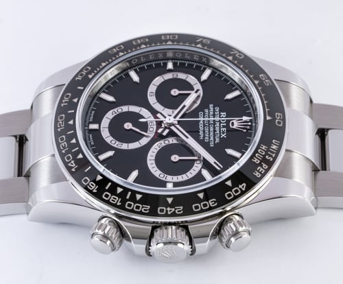 Crown Side Shot of Daytona Cosmograph