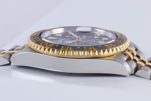 9' Side Shot of GMT-Master II 'Zombie'