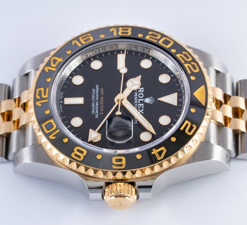Crown Side Shot of GMT-Master II 'Zombie'