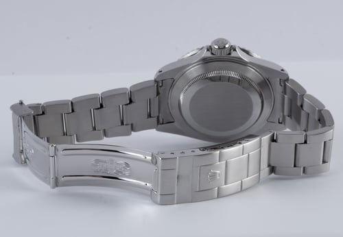 Open Clasp Shot of Submariner Date