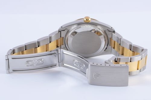 Open Clasp Shot of Date 34
