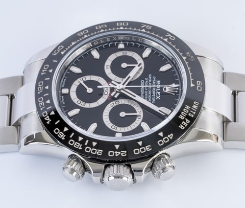 Crown Side Shot of Daytona Cosmograph