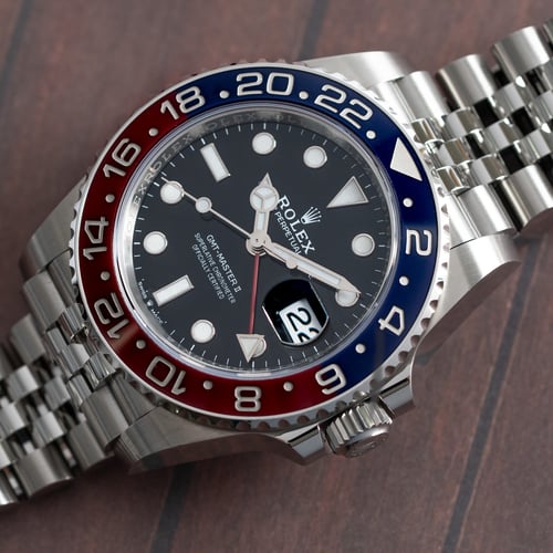 Stylied photo of  of GMT-Master II 'Pepsi'