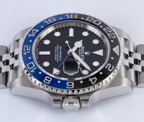 Crown Side Shot of GMT-Master II 'Batgirl'