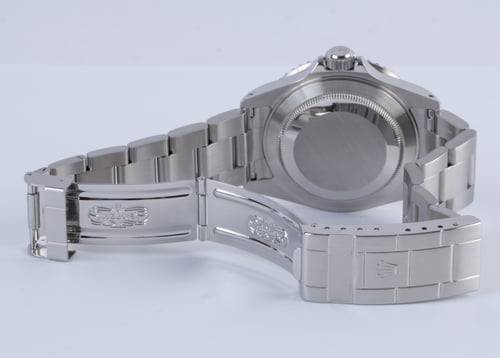Open Clasp Shot of Submariner Date
