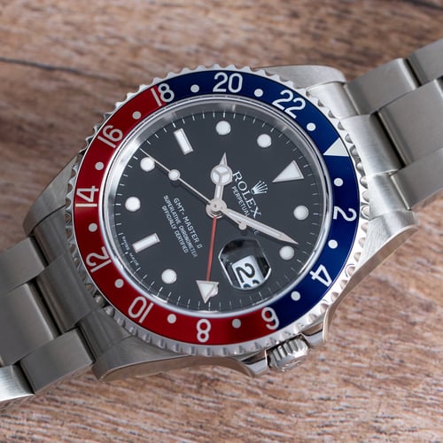 Stylied photo of  of GMT-Master II