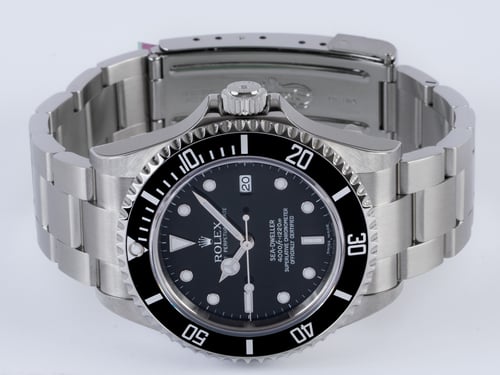 Front View of Sea-Dweller 4000