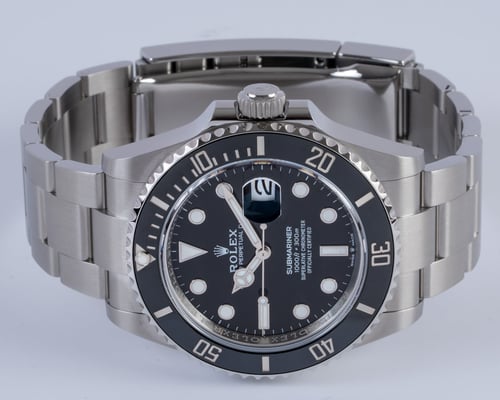 Front View of Submariner Date 41