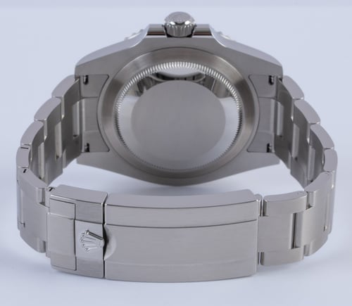 Rear / Band View of Submariner Date 41