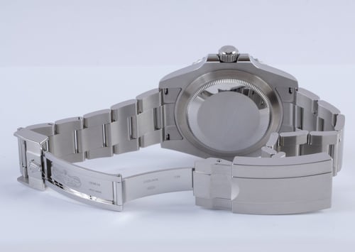 Open Clasp Shot of Submariner Date 41