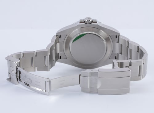 Open Clasp Shot of Explorer II 'Polar'