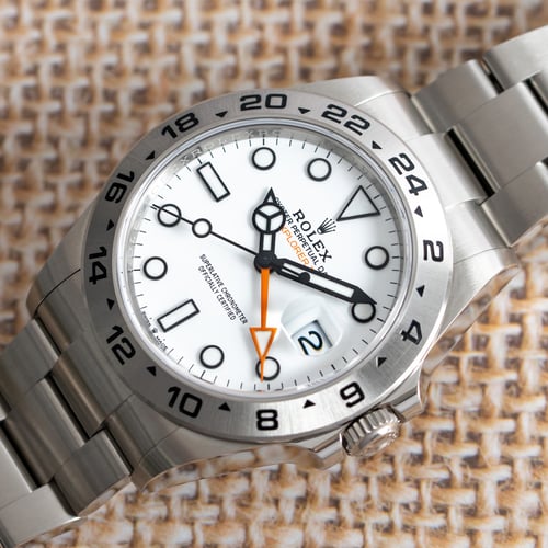 Stylied photo of  of Explorer II 'Polar'