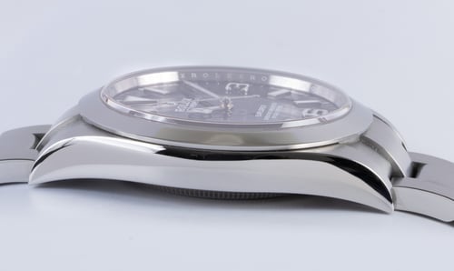 9' Side Shot of Explorer 39MM 'Full Lume'