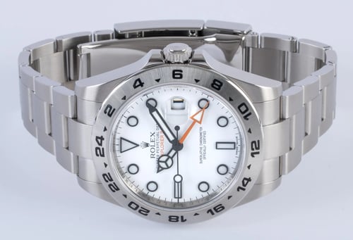 Front View of Explorer II 'Polar'
