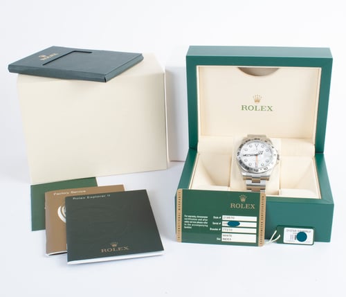 Box / Paper shot of Explorer II 'Polar'
