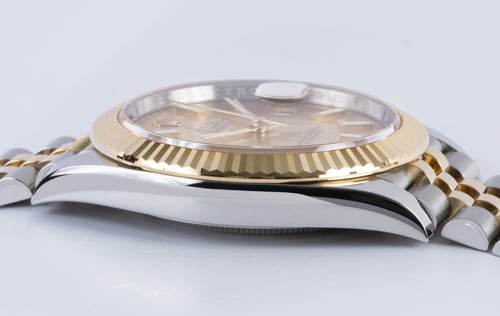 9' Side Shot of Datejust 41