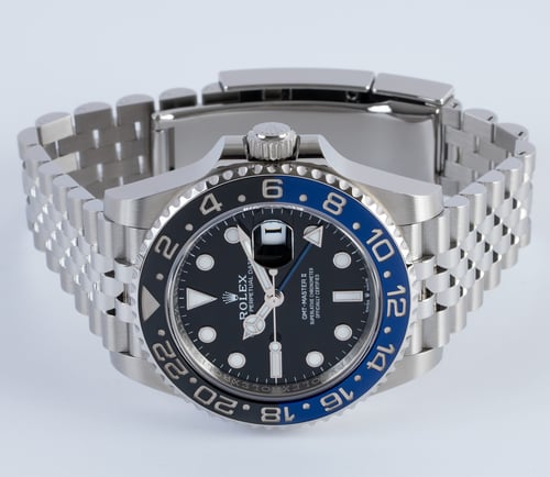 Front View of GMT-Master II 'Batgirl'