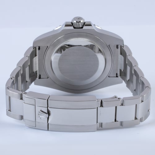 Rear / Band View of GMT-Master II BLNR 'Batman'
