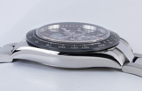 9' Side Shot of Daytona Cosmograph