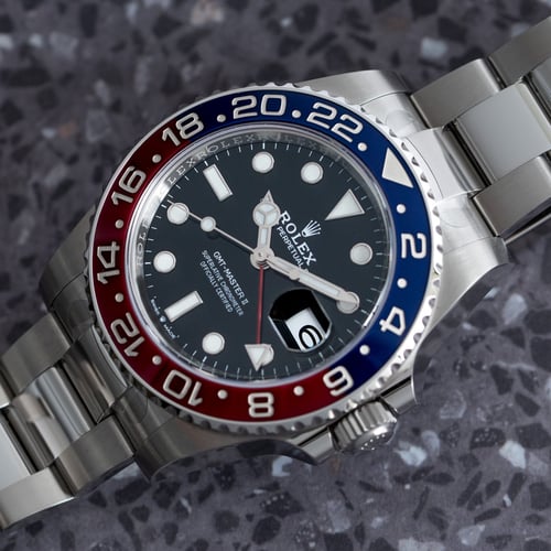 Stylied photo of  of GMT-Master II 'Pepsi'