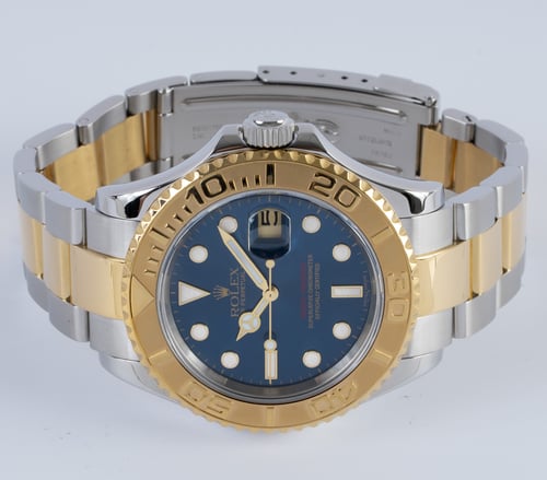 Front View of Yacht-Master