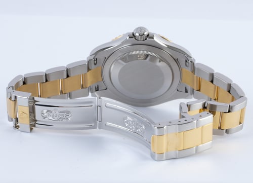 Open Clasp Shot of Yacht-Master